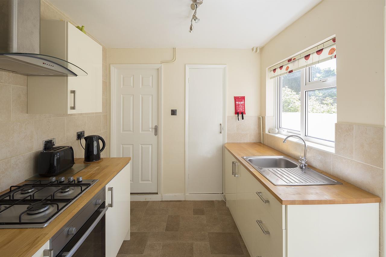 Stylish Modern By Kasar Stays Gillingham  Extérieur photo